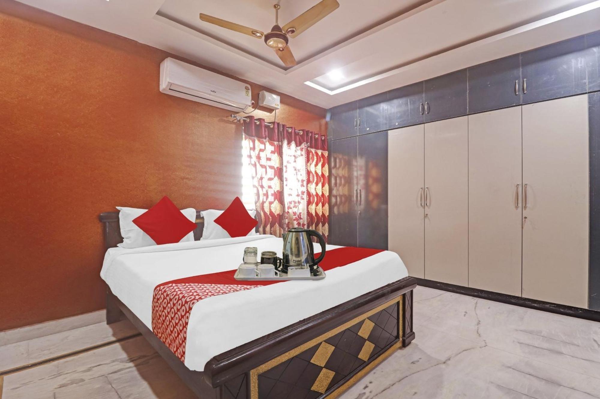 Hotel O Royal Stay Near Mantra Mall Haidar Sahibguda Экстерьер фото