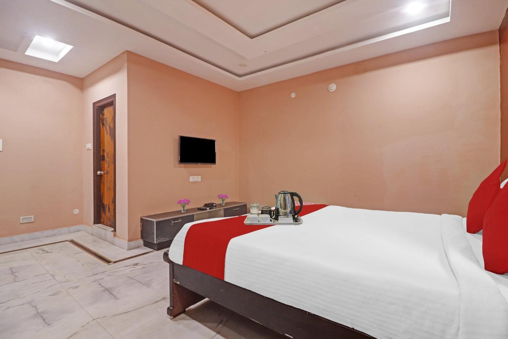Hotel O Royal Stay Near Mantra Mall Haidar Sahibguda Экстерьер фото