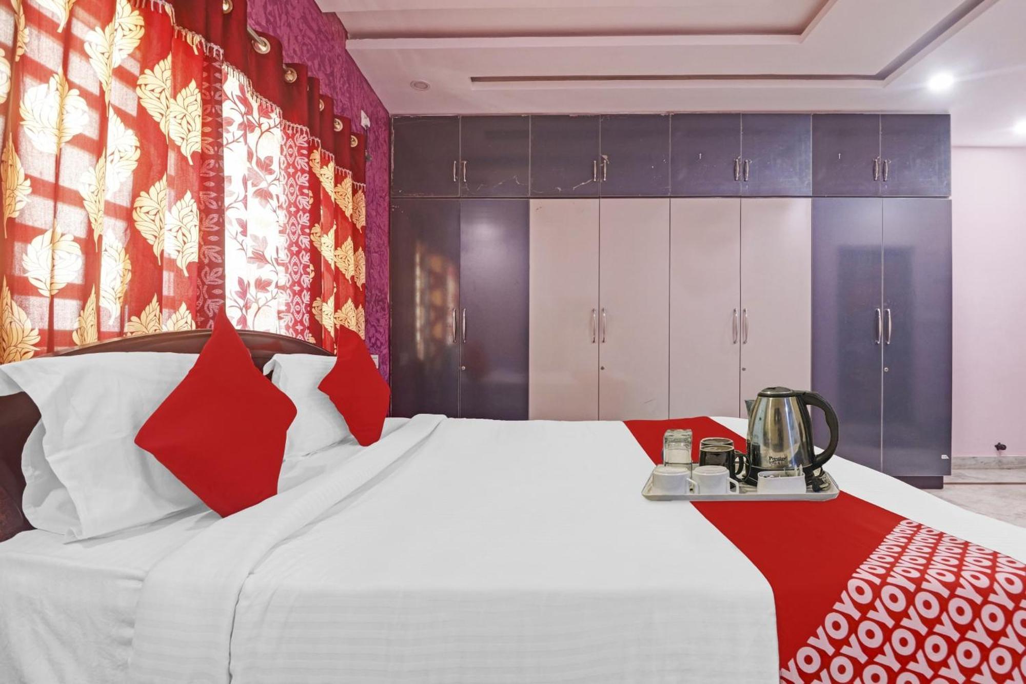 Hotel O Royal Stay Near Mantra Mall Haidar Sahibguda Экстерьер фото